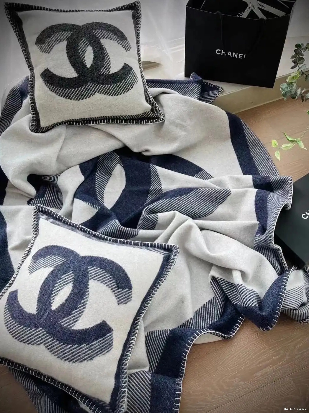 2.0 BLANKET WOOL THROW COCO 0509